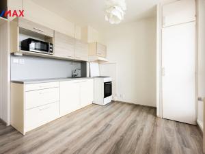 Prodej bytu 1+1, Brno - Řečkovice, Horácké náměstí, 47 m2