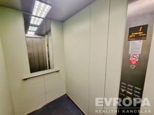 Prodej bytu 3+1, Praha - Prosek, Jetřichovická, 74 m2
