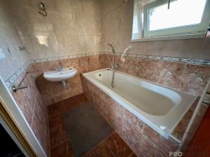 Prodej rodinného domu, Velké Hostěrádky, 115 m2