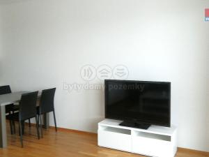 Pronájem bytu 2+kk, Praha, Waltariho, 55 m2