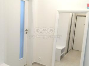 Pronájem bytu 2+kk, Praha, Waltariho, 55 m2