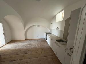Pronájem ubytování, Hradec Králové, Velké náměstí, 437 m2