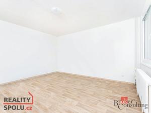 Pronájem bytu 1+kk, Hradec Králové - Slezské Předměstí, Třebechovická, 34 m2