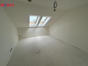 Prodej rodinného domu, Měnín, 182 m2