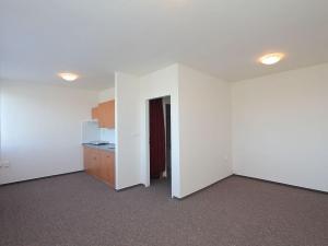 Pronájem bytu 1+kk, Hradec Králové, Akademika Heyrovského, 28 m2