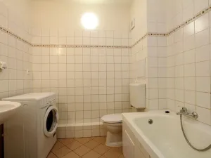 Pronájem bytu 1+kk, Hradec Králové, Akademika Heyrovského, 28 m2