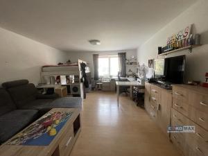 Prodej rodinného domu, Břeclav - Poštorná, Hlavní, 135 m2