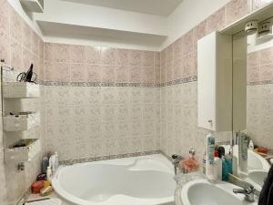 Prodej bytu 2+1, Mariánské Lázně - Úšovice, Kubelíkova, 46 m2