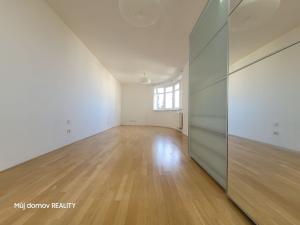 Prodej bytu 2+kk, Praha - Vinohrady, Boleslavská, 72 m2