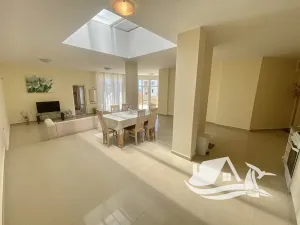 Prodej bytu 2+kk, Sveti Vlas, Bulharsko, 95 m2