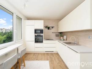 Prodej bytu 4+1, Plzeň, Kralovická, 84 m2