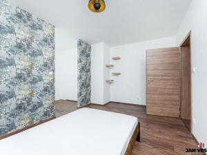 Prodej rodinného domu, Veleň, Sněžná, 144 m2