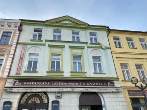 Pronájem restaurace, Hradec Králové, Velké náměstí, 558 m2