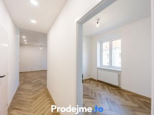 Pronájem bytu 2+kk, Znojmo, Pražákova, 45 m2