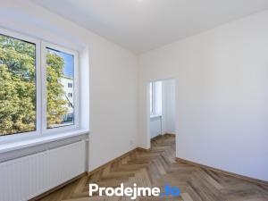 Pronájem bytu 2+kk, Znojmo, Pražákova, 45 m2