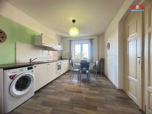 Pronájem bytu 1+kk, Dobrovice, Komenského, 20 m2