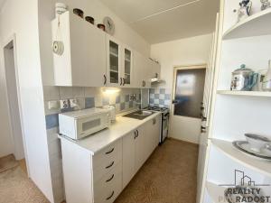 Prodej bytu 2+1, Olomouc, Nedvědova, 54 m2