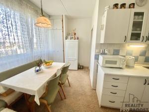Prodej bytu 2+1, Olomouc, Nedvědova, 54 m2