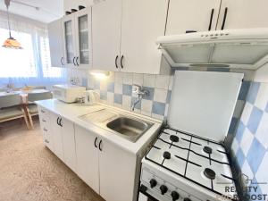 Prodej bytu 2+1, Olomouc, Nedvědova, 54 m2