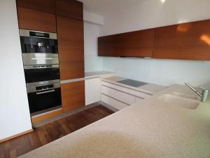 Prodej bytu 3+kk, Praha - Prosek, Trmická, 155 m2