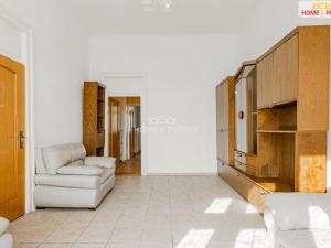 Prodej bytu 2+1, Karlovy Vary, náměstí Dr. M. Horákové, 55 m2