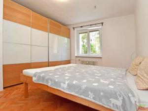 Prodej bytu 3+1, Praha - Podolí, 65 m2