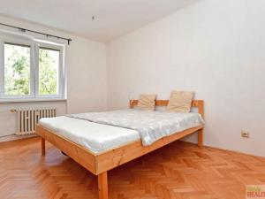 Prodej bytu 3+1, Praha - Podolí, 65 m2