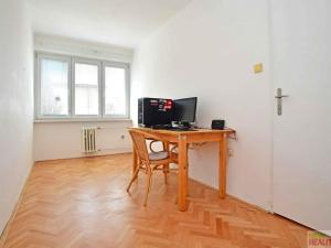 Prodej bytu 3+1, Praha - Podolí, 65 m2