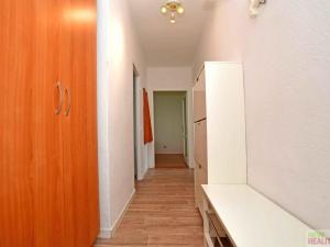 Prodej bytu 3+1, Praha - Podolí, 65 m2
