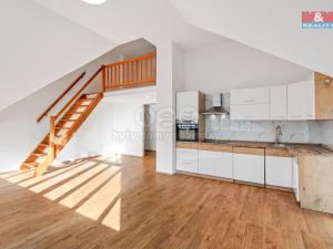 Pronájem bytu 2+kk, Chlumec, Ústecká, 65 m2