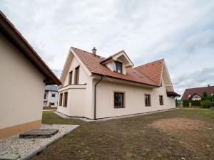 Prodej rodinného domu, Stará Huť, U Pískovny, 218 m2