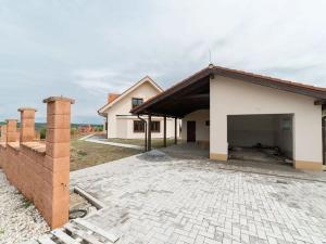 Prodej rodinného domu, Stará Huť, U Pískovny, 218 m2