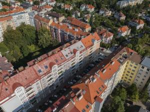 Pronájem bytu 2+1, Praha - Žižkov, Ambrožova, 68 m2