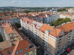 Pronájem bytu 2+1, Praha - Žižkov, Ambrožova, 68 m2