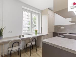 Prodej bytu 2+1, Praha - Hloubětín, Poděbradská, 52 m2