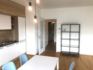 Pronájem bytu 2+kk, Praha - Jinonice, Kloudova, 56 m2