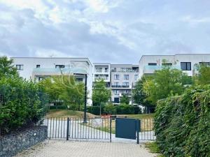 Pronájem bytu 2+kk, Praha - Jinonice, Kloudova, 56 m2