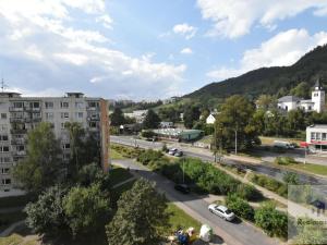 Prodej bytu 4+1, Ústí nad Labem - Mojžíř, Jindřicha Plachty, 99 m2