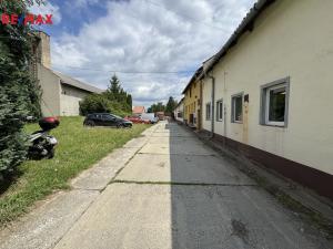 Prodej výrobních prostor, Věžky, 2322 m2