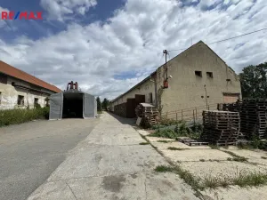 Prodej výrobních prostor, Věžky, 2322 m2