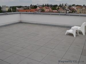 Pronájem bytu 1+kk, Praha, Hornoměcholupská, 25 m2