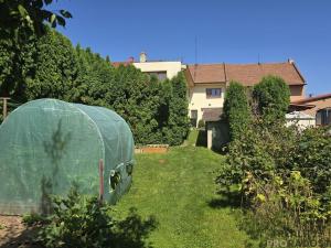 Prodej vícegeneračního domu, Radvanice, 170 m2