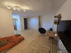 Prodej vícegeneračního domu, Radvanice, 170 m2