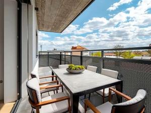 Prodej bytu 3+kk, Praha - Vysočany, Spojovací, 98 m2
