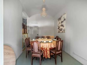 Prodej obchodního prostoru, Praha - Staré Město, Kaprova, 531 m2