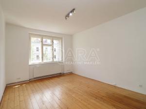 Pronájem bytu 2+1, Praha - Břevnov, Bělohorská, 60 m2