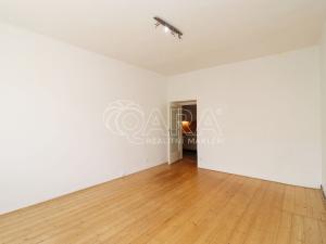 Pronájem bytu 2+1, Praha - Břevnov, Bělohorská, 60 m2