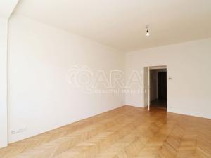 Pronájem bytu 2+1, Praha - Břevnov, Bělohorská, 60 m2
