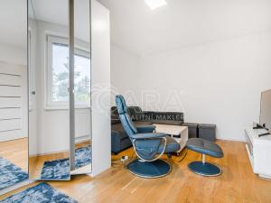 Pronájem bytu 1+1, Praha - Újezd nad Lesy, Sudějovická, 37 m2