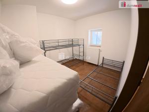 Pronájem bytu 2+kk, Kolín - Kolín V, Štítného, 50 m2